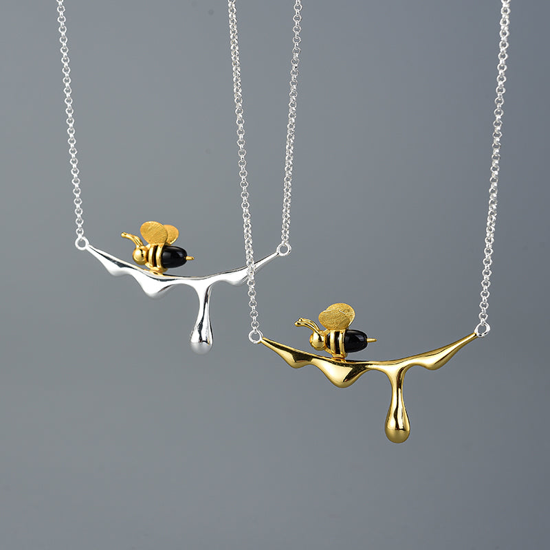 Honey Bee Necklace | Agate Bee Necklace | Parure by Asma