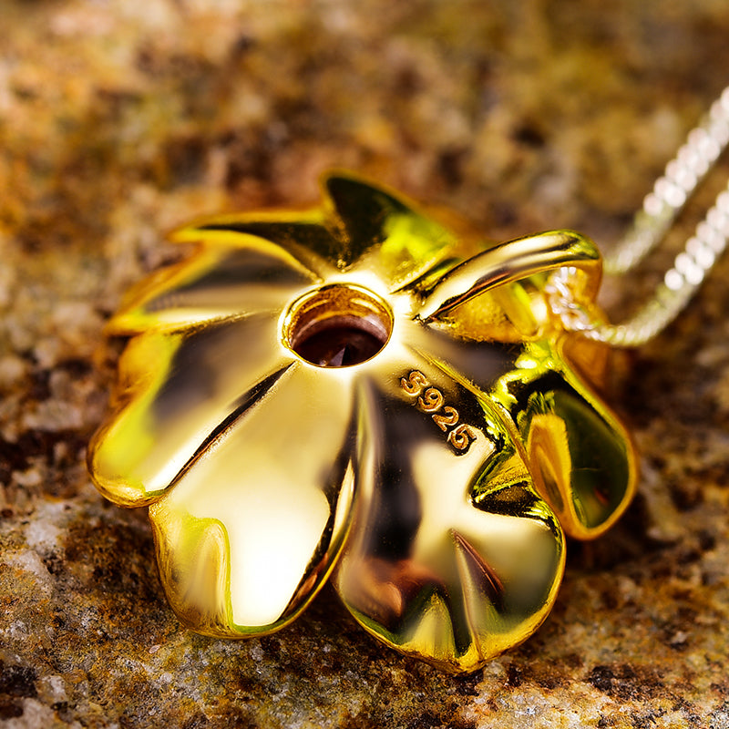 Anemone Flower Necklace | Women's Flower Necklace | Parure by Asma