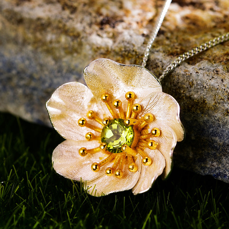 Anemone Flower Necklace | Women's Flower Necklace | Parure by Asma