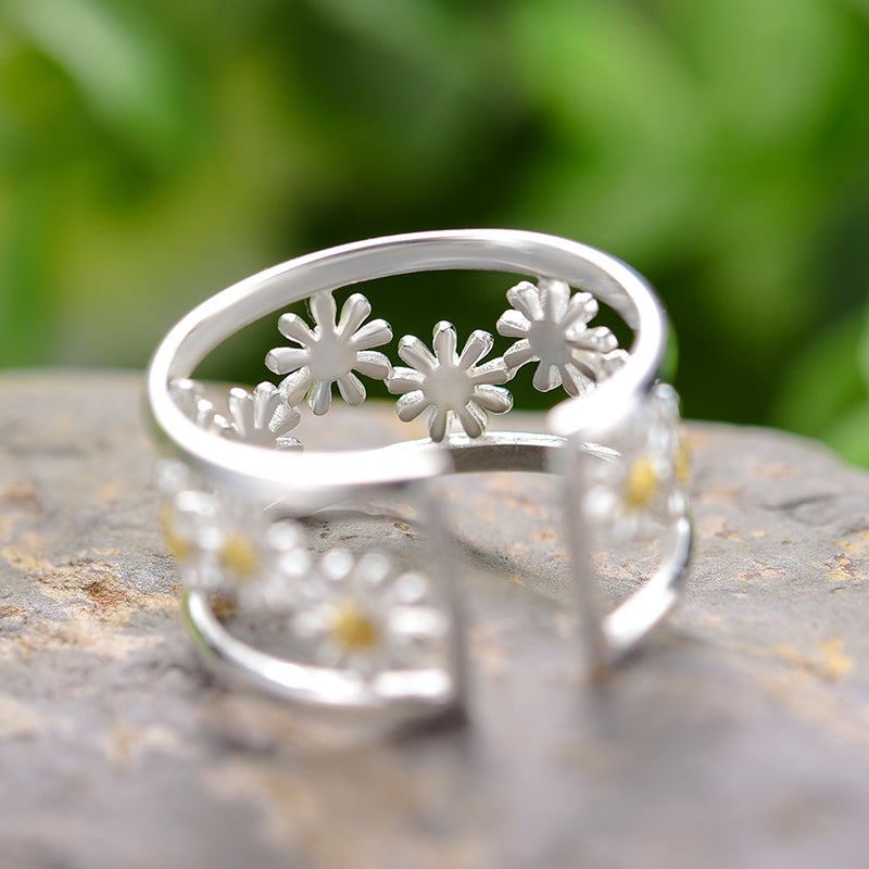 Little Daisy Flower Rings.jpg