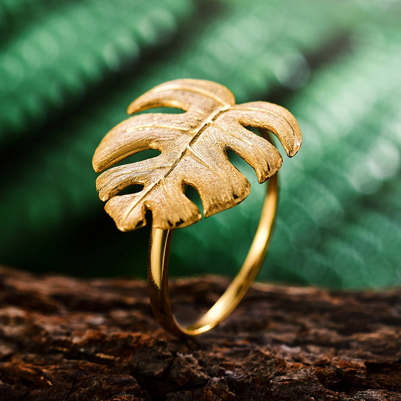 Monstera Leaf Statement Ring.jpg